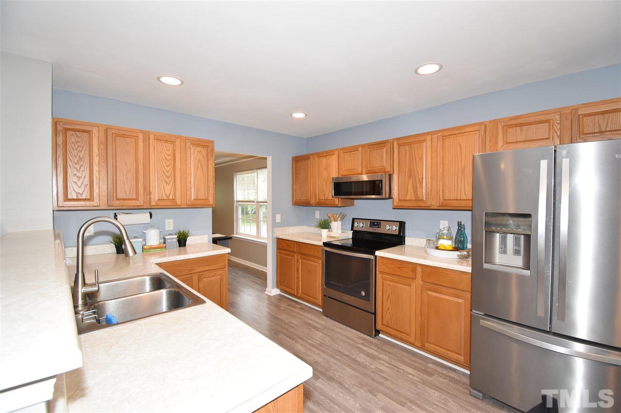 3352 Marshlane Way Raleigh, NC 27610 - Photo 10 of 23 Gallery Image 10