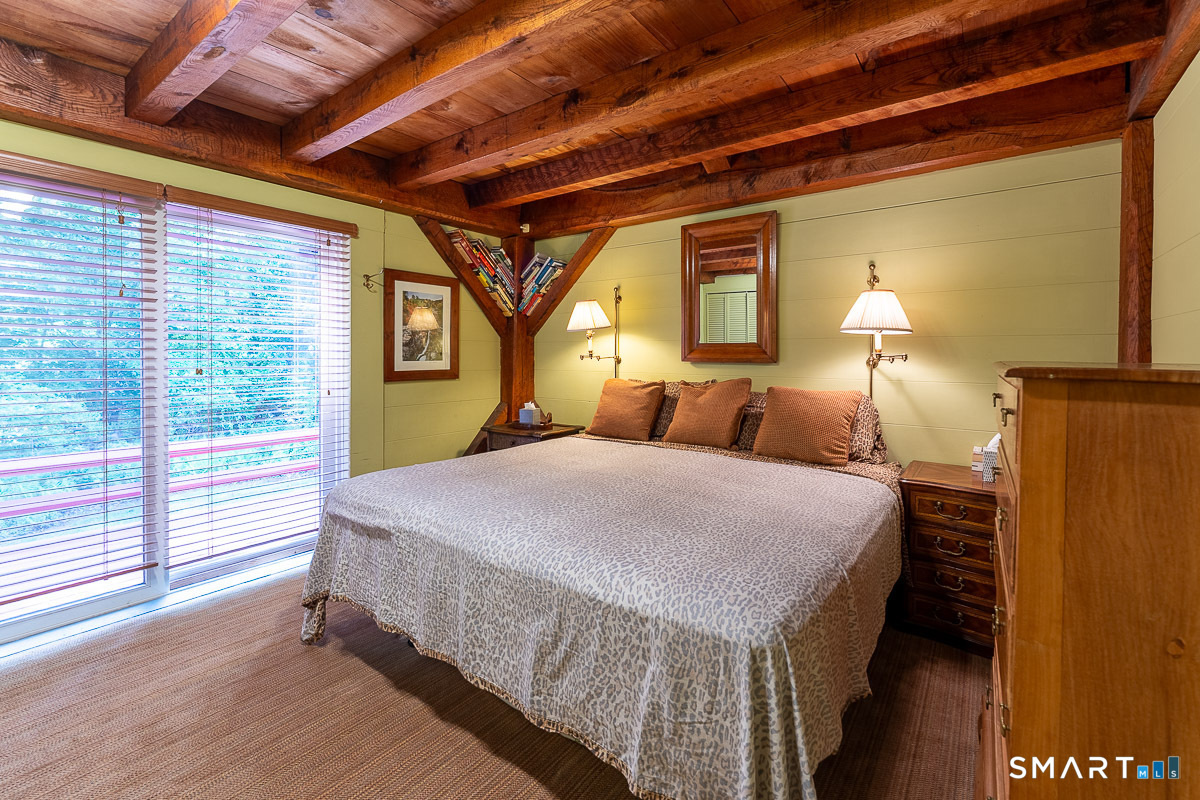 71 Mystic Road North Stonington, CT 06359 - Photo 13 of 32