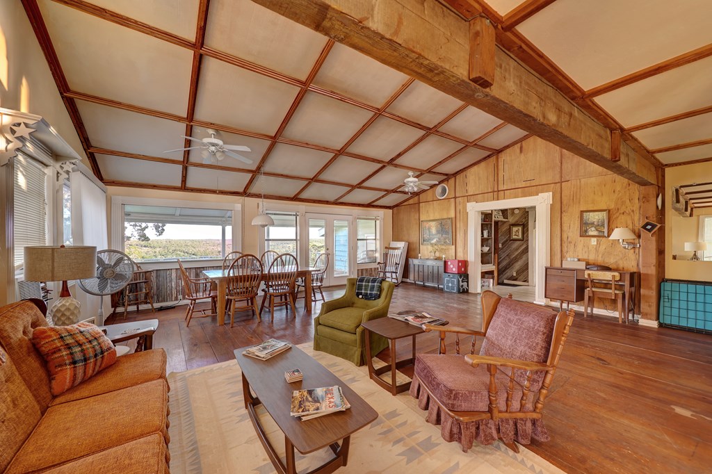 134 White Pearl Road Hunt, TX 78024 - Photo 10 of 40 a living room with furniture