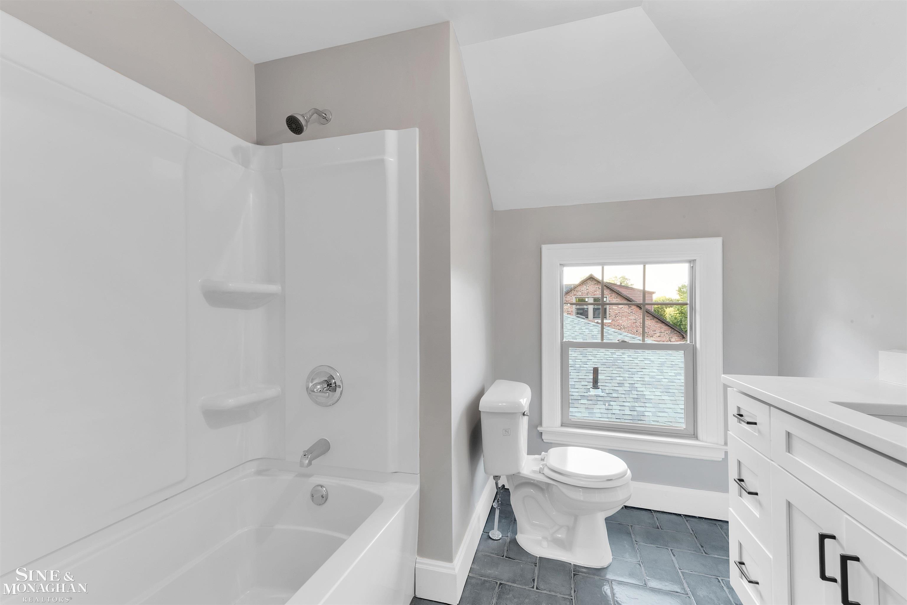 908 Trombley Road Grosse Pointe, MI 48230 - Photo 40 of 59 50133174-7F6AC9BD-5775-438A-A698-361DF00EC7AD.JPG