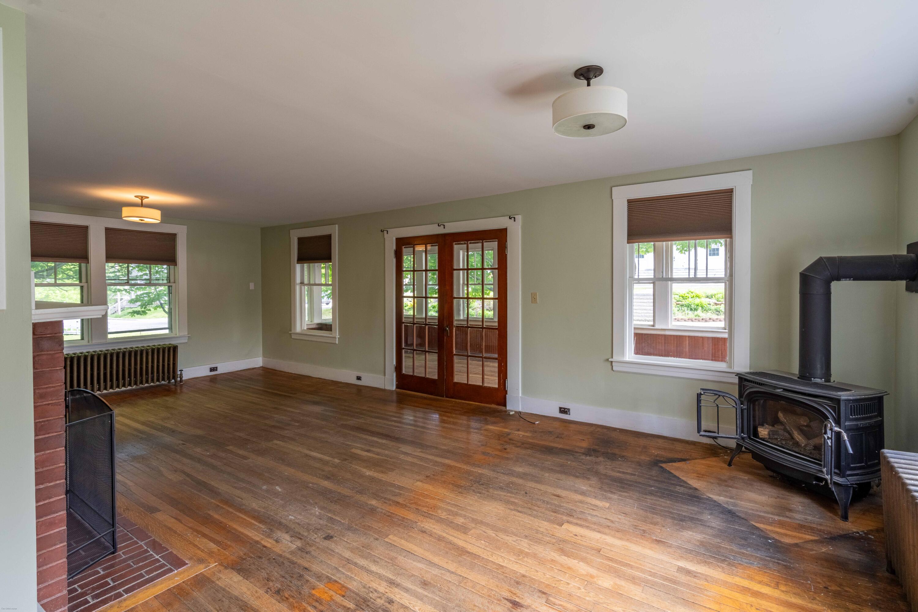 24 Pine Street Ellsworth, ME 04605 - Photo 10 of 31 Living Room1