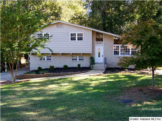 4130 Springhill Drive Anniston, AL 36201 - Photo 1 of 30