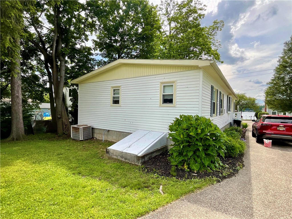 4753 East Lake Road Livonia, NY 14487 - Photo 3 of 50