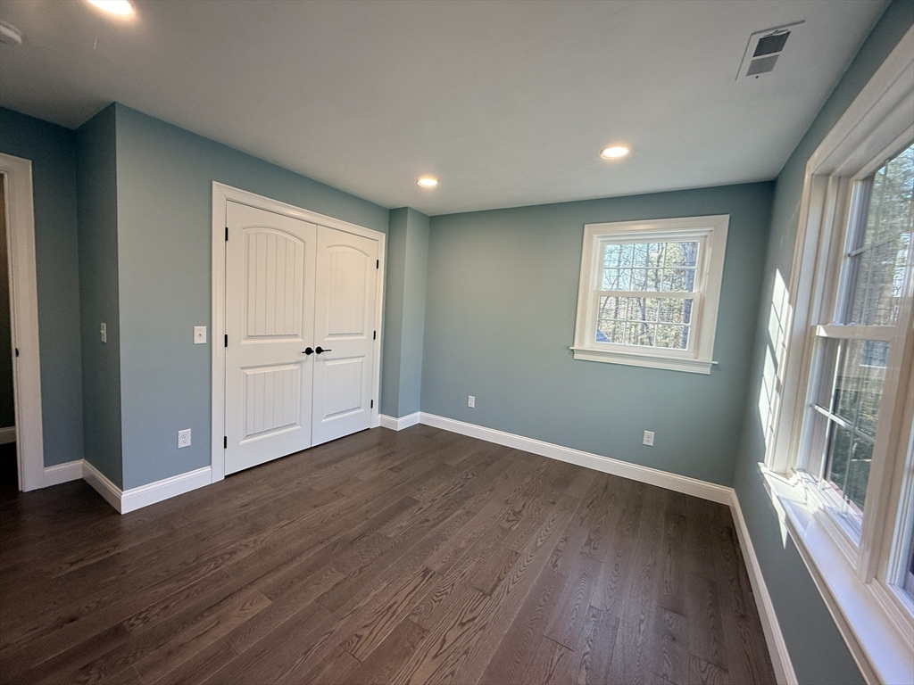 24 Cooper Road Webster, MA 01570 - Photo 33 of 42
