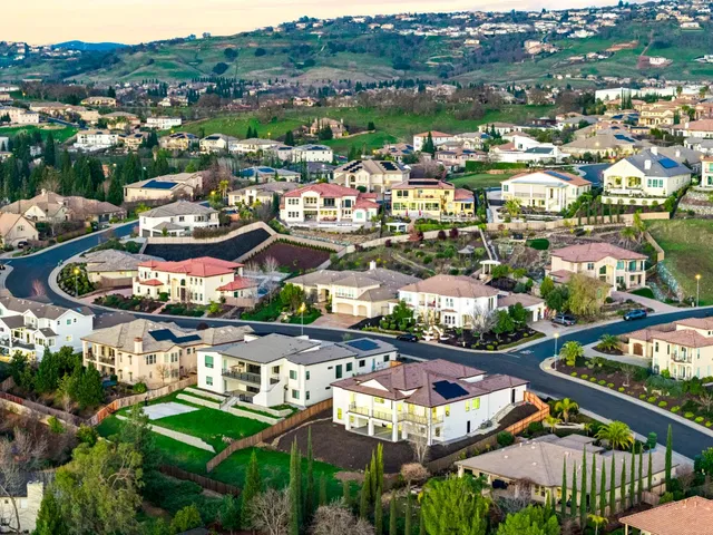 $2,690,000 | 762 Glen-Mady Way, Folsom, CA 95630