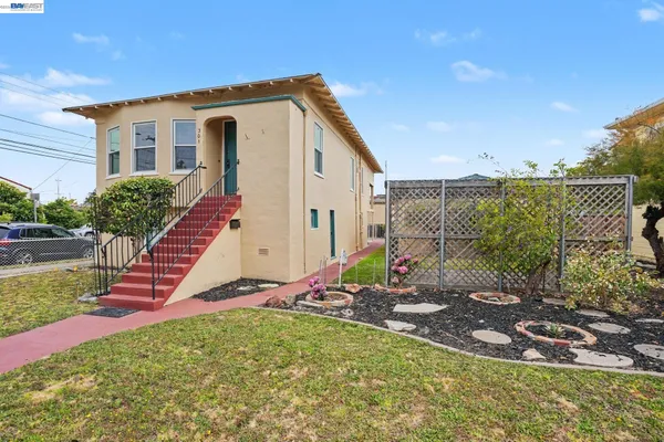 $1,269,000 | 301 Lincoln Avenue, Alameda, CA 94501