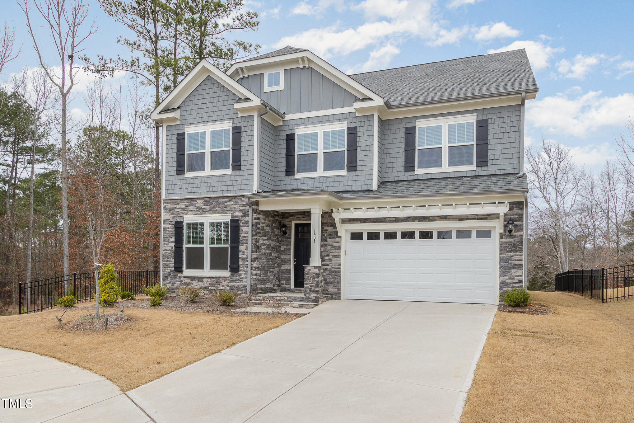 1901 Custom Lane Apex, NC 27502 - Photo 2 of 32 003_img_6044-edit