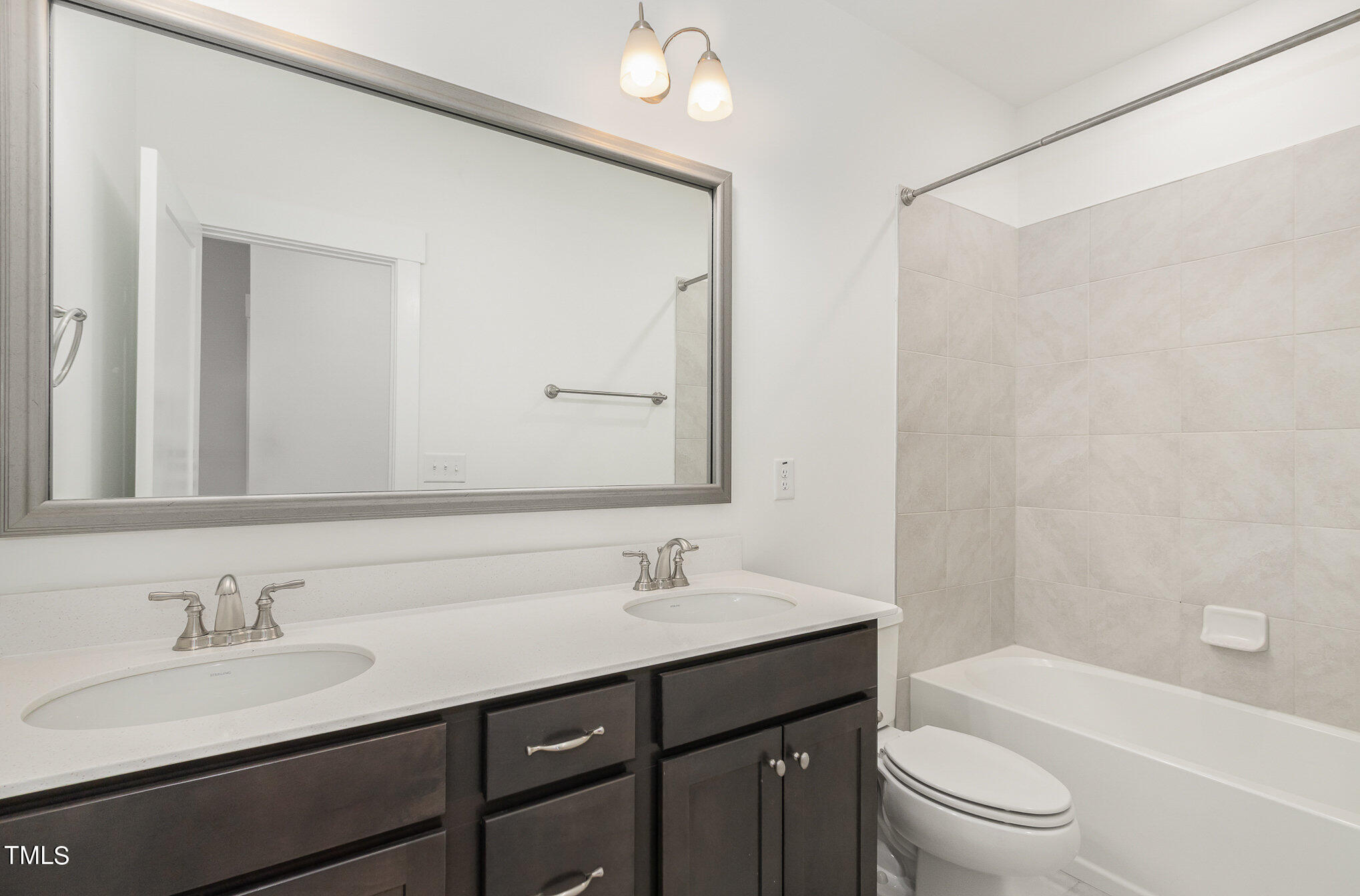 1901 Custom Lane Apex, NC 27502 - Photo 23 of 32 005_img_5962-edit