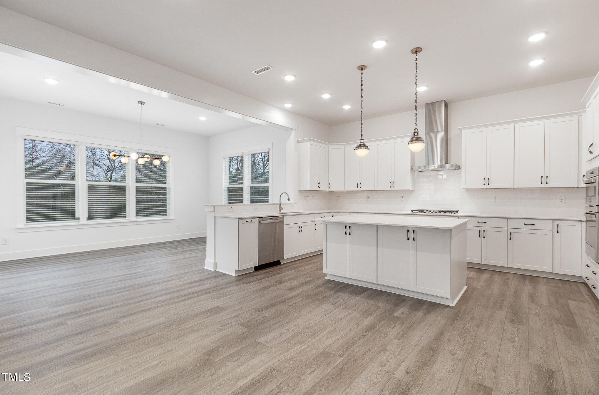 1901 Custom Lane Apex, NC 27502 - Photo 4 of 32 026_img_6014-edit