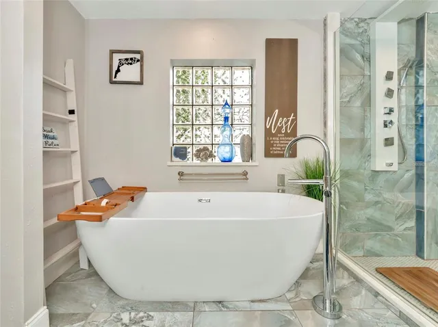 $370,000 | 509 Ridgewood Street Northwest, Port Charlotte, FL 33952