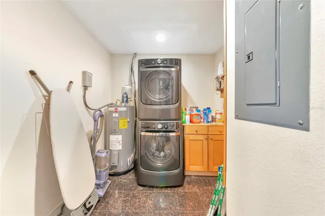 $370,000 | 509 Ridgewood Street Northwest, Port Charlotte, FL 33952