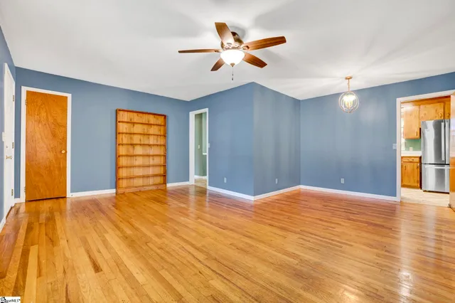 $199,900 | 104 Mitchell Street, Laurens, SC 29360