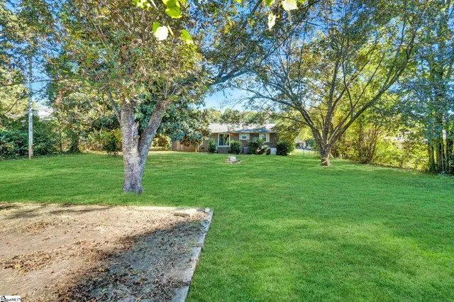 $199,900 | 104 Mitchell Street, Laurens, SC 29360