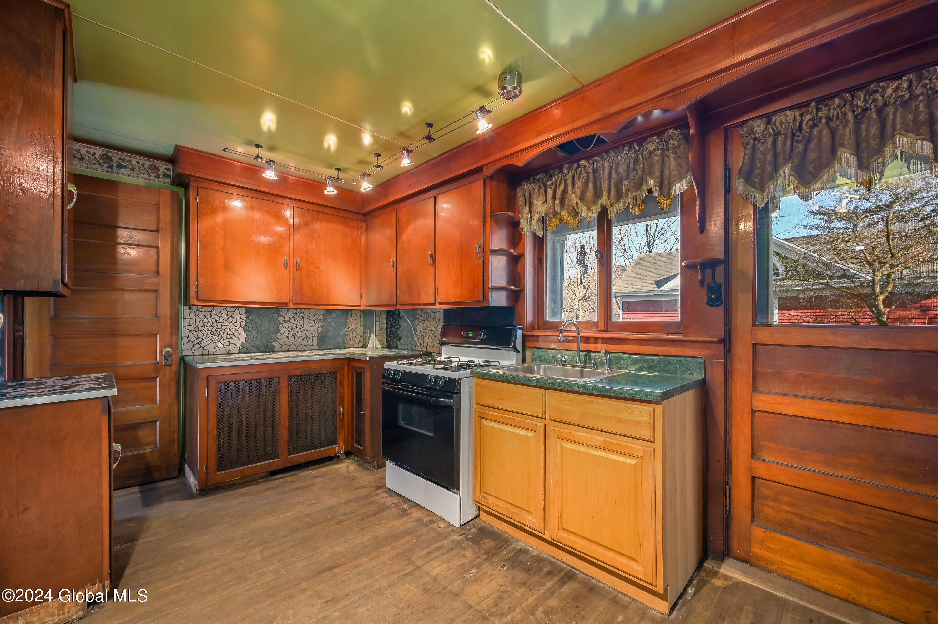 616 East Main Street Cobleskill, NY 12043 - Photo 20 of 92 Camera 616 East Main St, Cobleskill (22