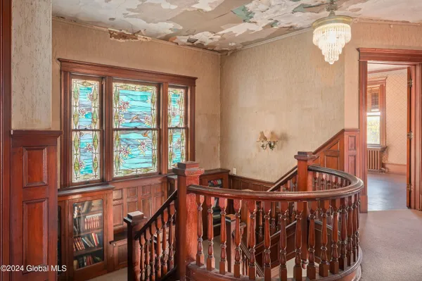 $249,900 | 616 East Main Street, Cobleskill, NY 12043