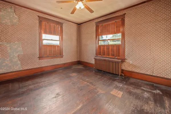 $249,900 | 616 East Main Street, Cobleskill, NY 12043