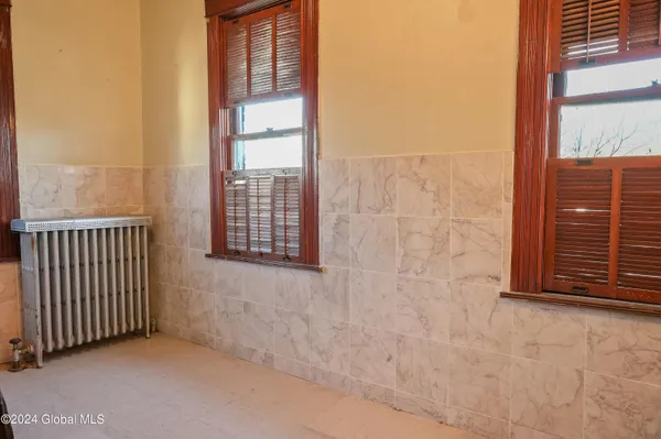 $249,900 | 616 East Main Street, Cobleskill, NY 12043