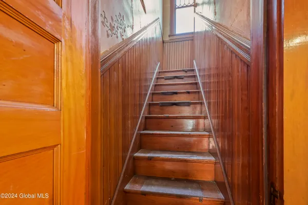 $249,900 | 616 East Main Street, Cobleskill, NY 12043