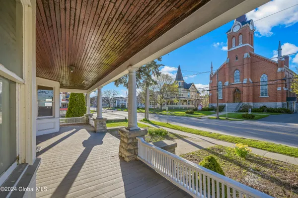 $249,900 | 616 East Main Street, Cobleskill, NY 12043