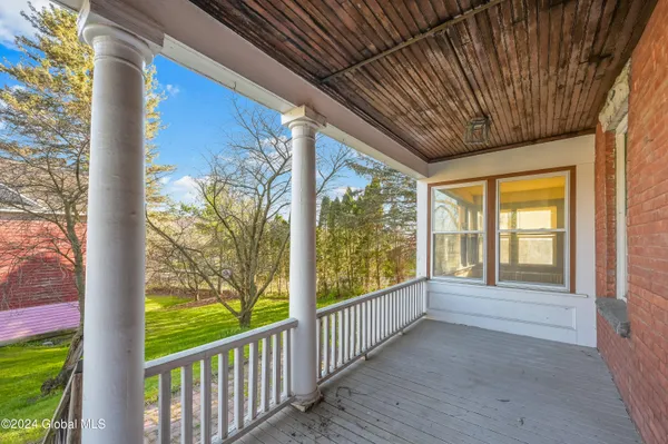 $249,900 | 616 East Main Street, Cobleskill, NY 12043