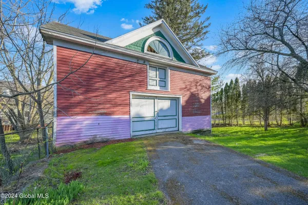 $249,900 | 616 East Main Street, Cobleskill, NY 12043