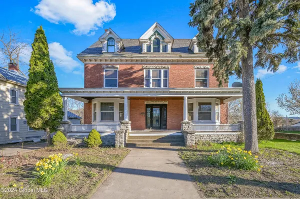 $249,900 | 616 East Main Street, Cobleskill, NY 12043