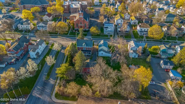 $249,900 | 616 East Main Street, Cobleskill, NY 12043