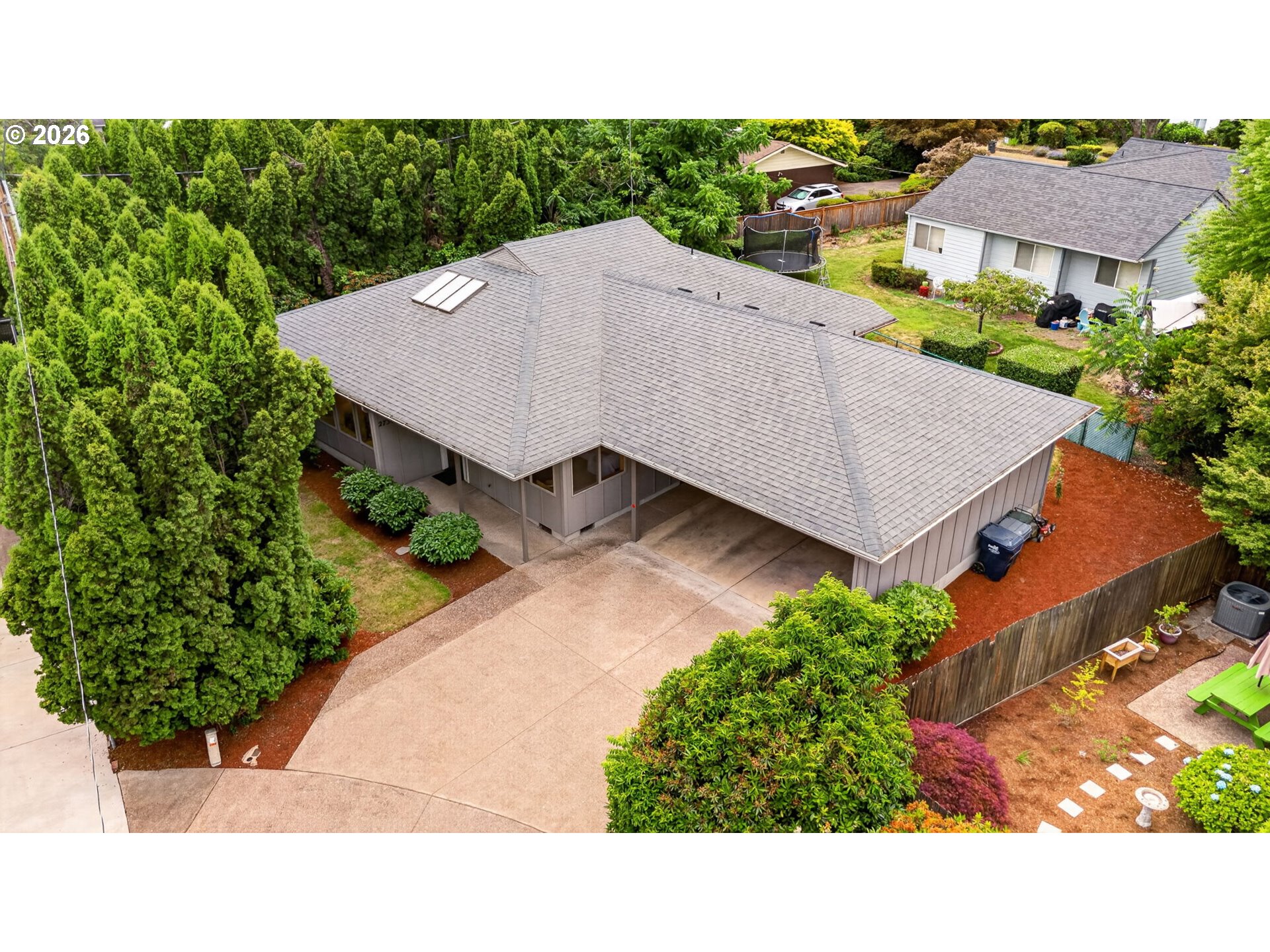 2736 Harlow Road Eugene, OR 97401 - Photo 35 of 40