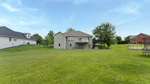 $425,000 | 350 Trailstone Drive, Cokato, MN 55321