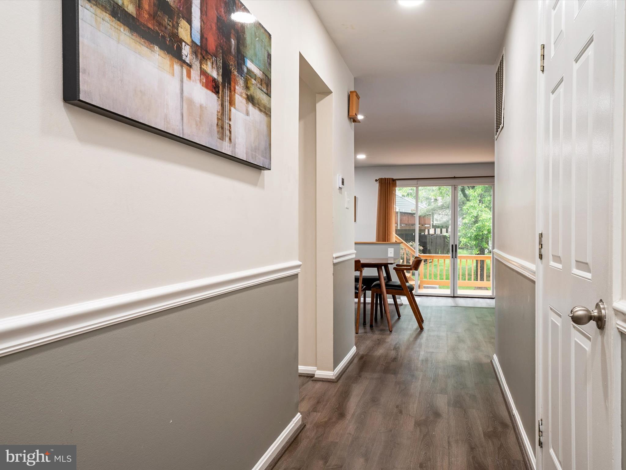 5177 Columbia Road Columbia, MD 21044 - Photo 4 of 45 Gallery Image 4