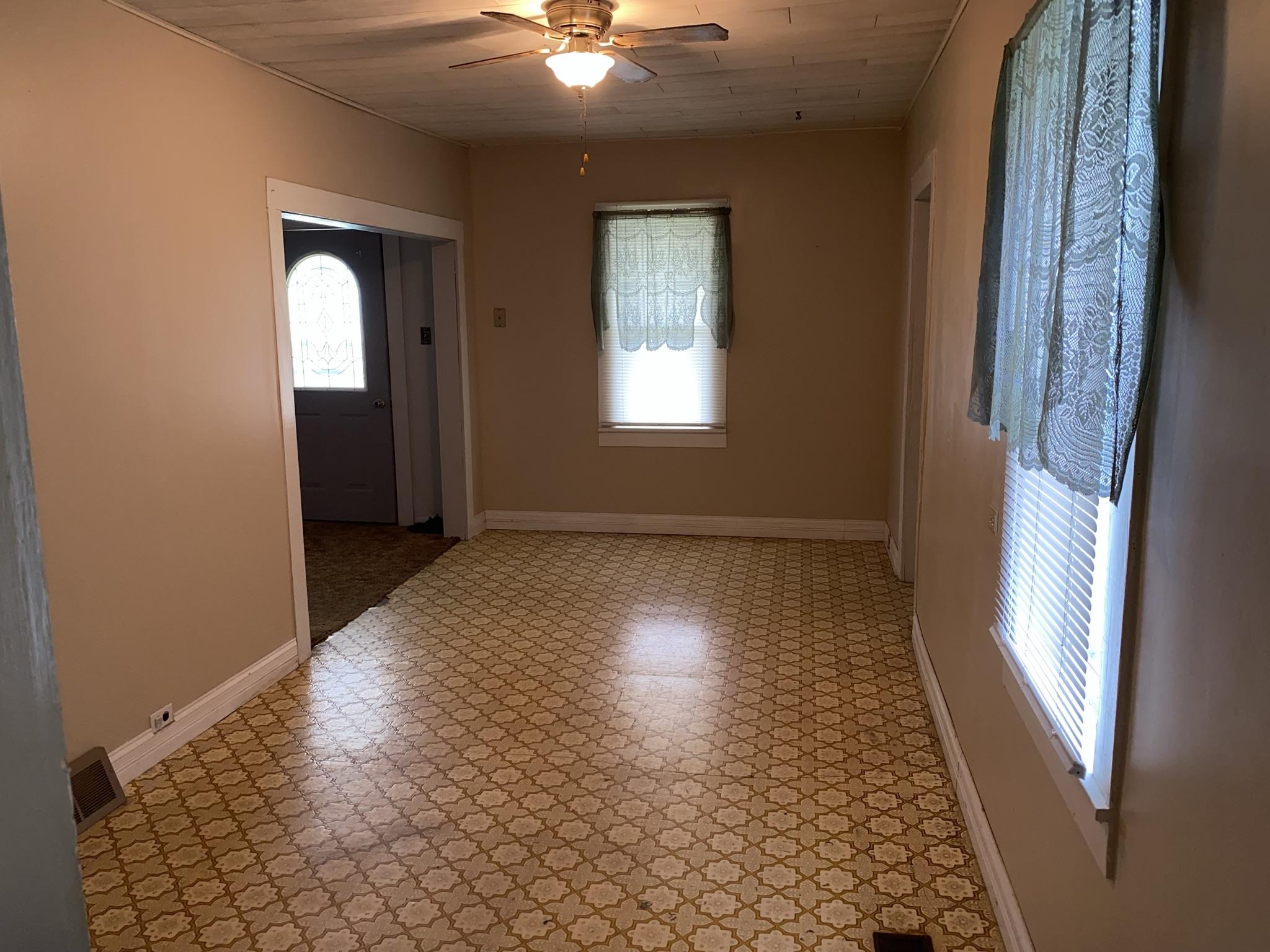 7240 Crystal Road Carson City, MI 48811 - Photo 4 of 20 Dining Room