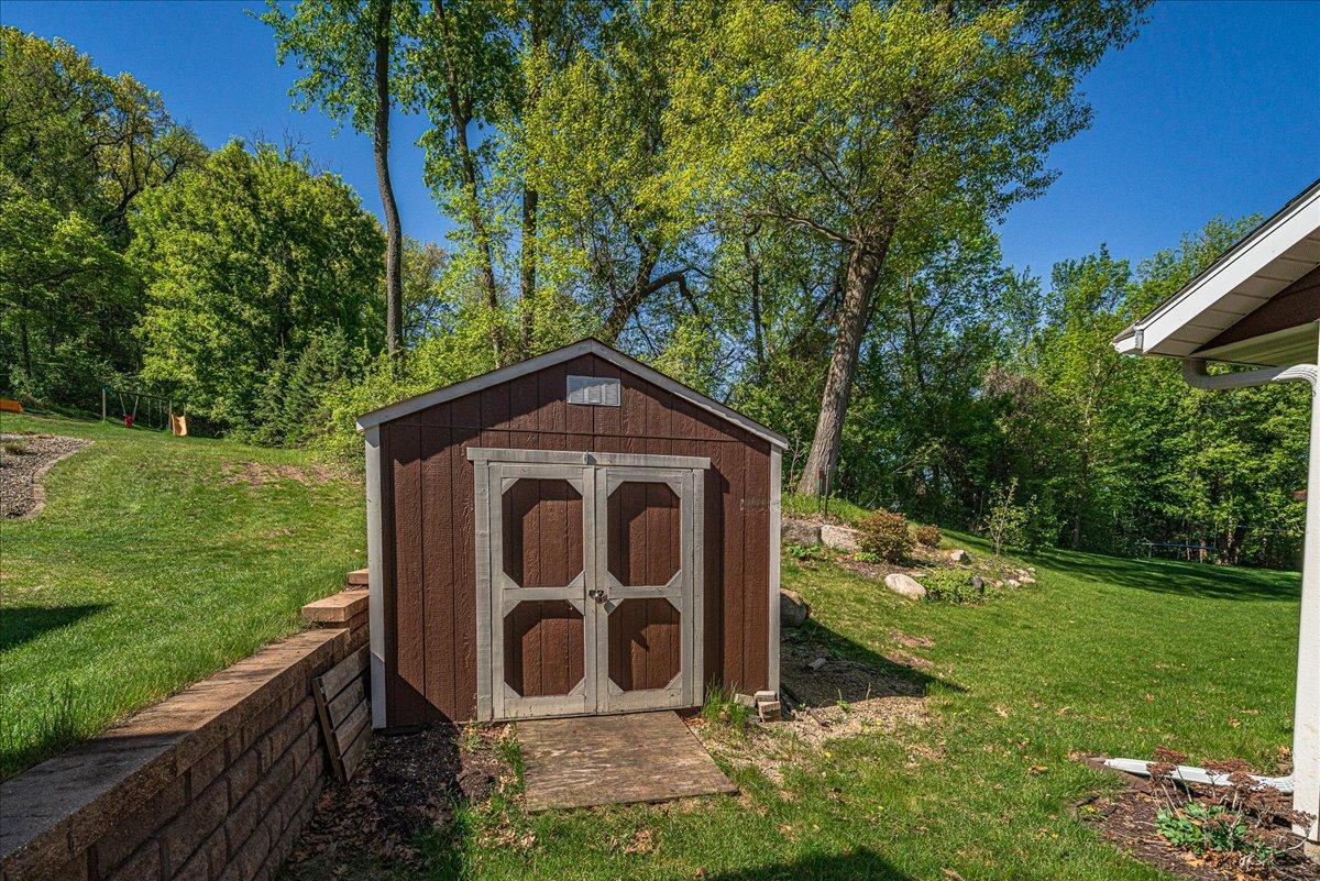 1753 Neal Street Red Wing, MN 55066 - Photo 31 of 36