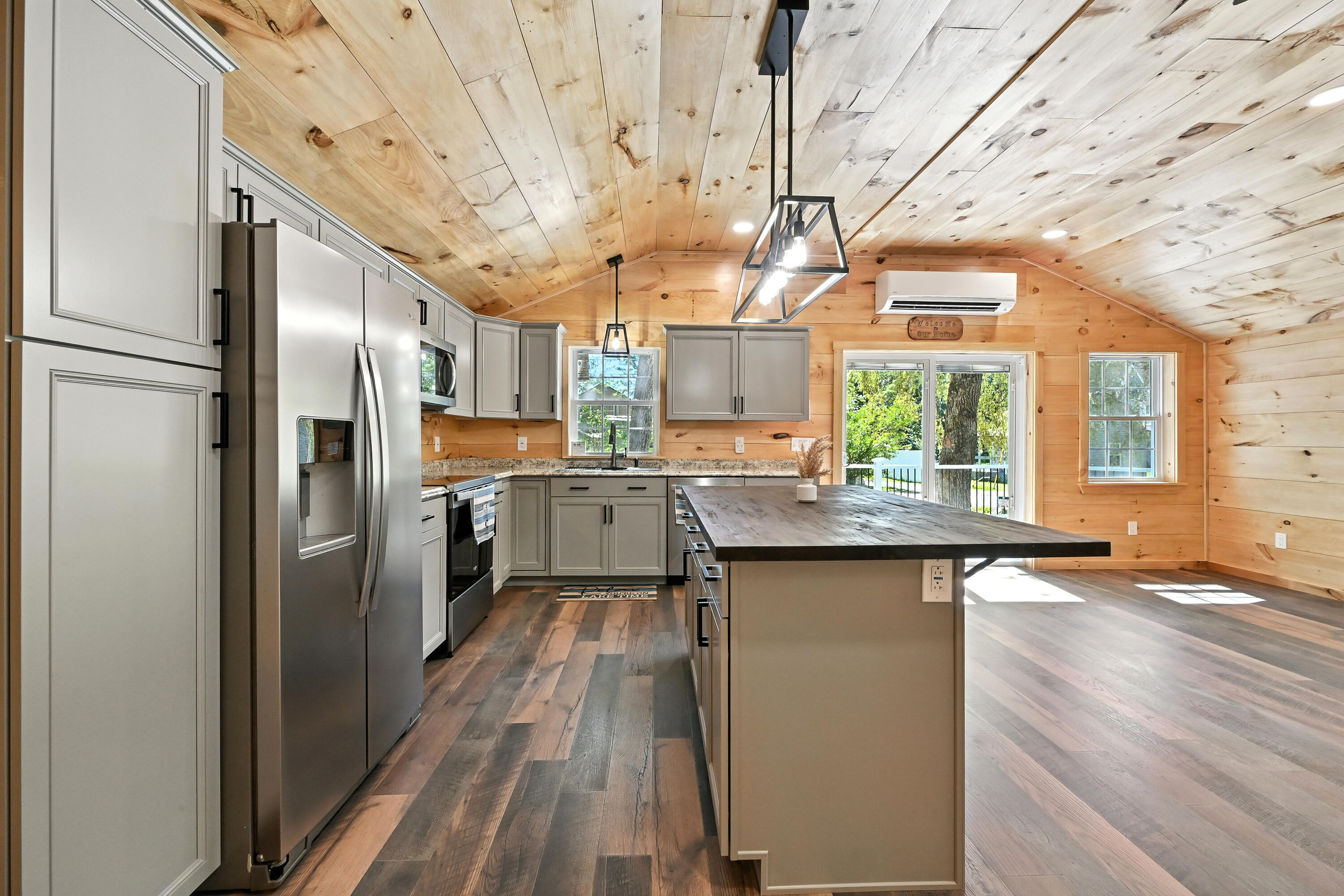 82 Sunflower Lane Sidney, ME 04330 - Photo 15 of 35 Kitchen2