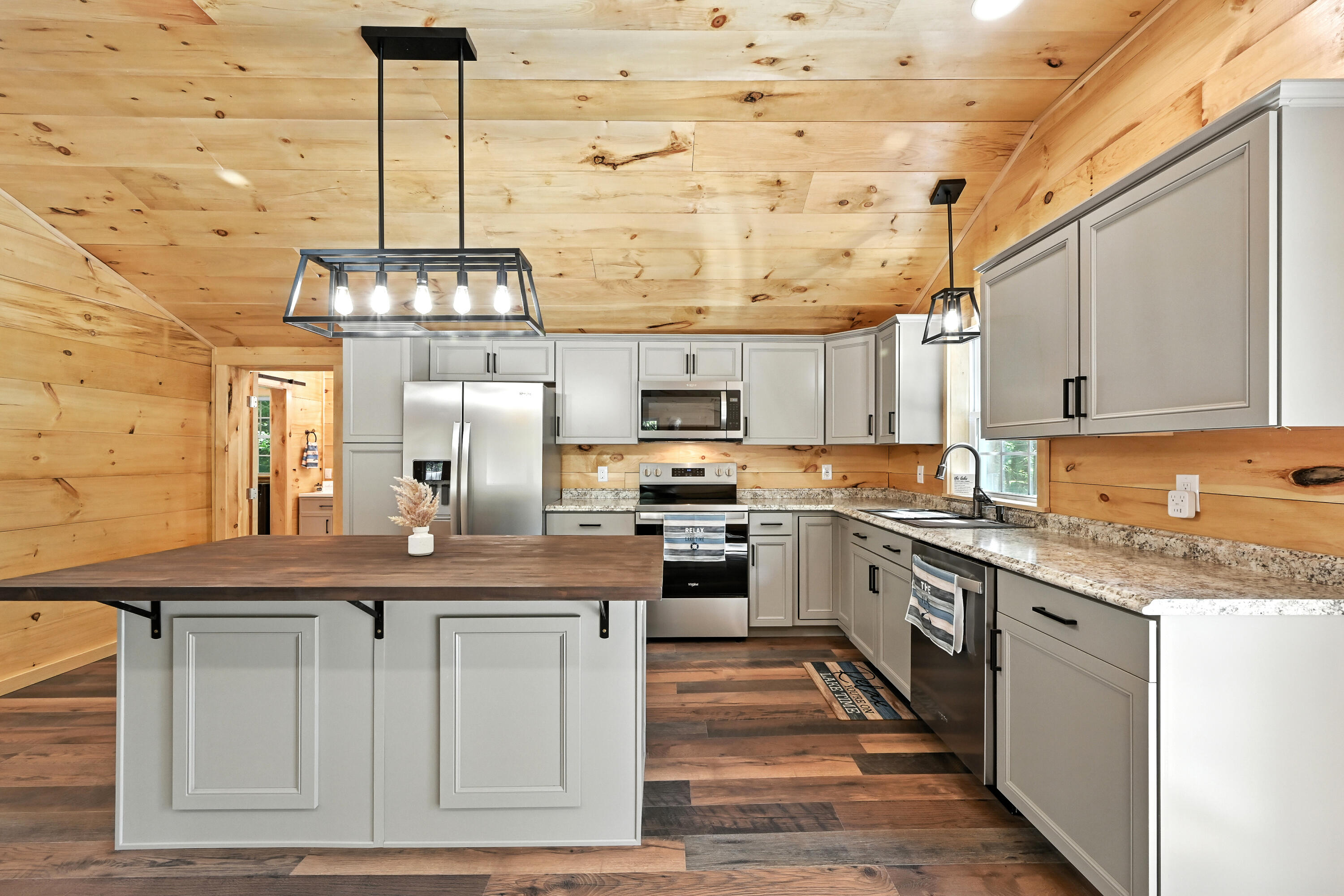 82 Sunflower Lane Sidney, ME 04330 - Photo 17 of 35 Kitchen3