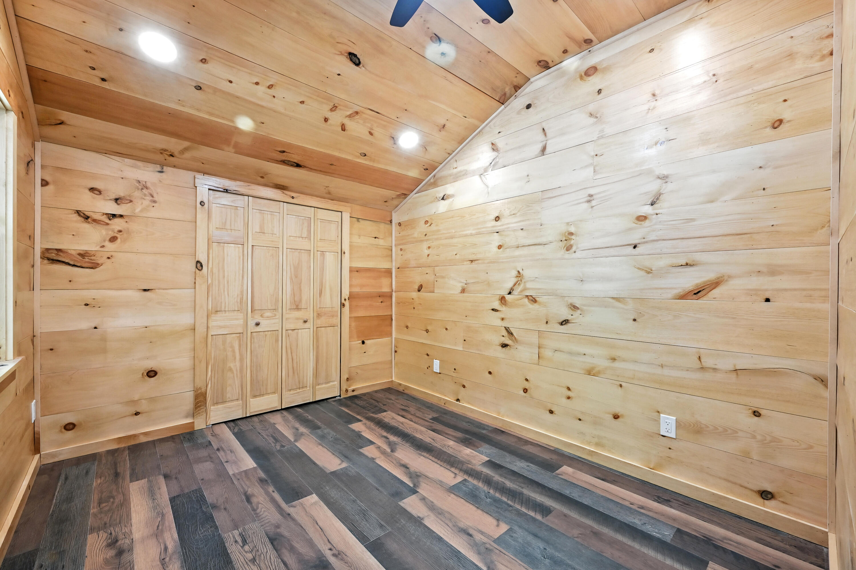 82 Sunflower Lane Sidney, ME 04330 - Photo 33 of 35 Bedroom2