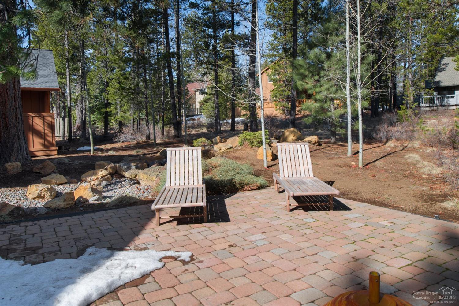13 Oregon Loop Sunriver, OR 97707 - Photo 19 of 21 Additional Photo