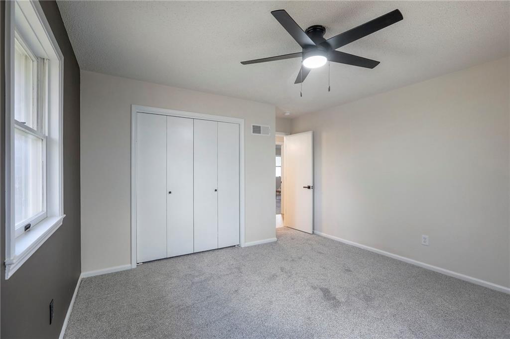 907 South State Rte J Peculiar, MO 64078 - Photo 37 of 78