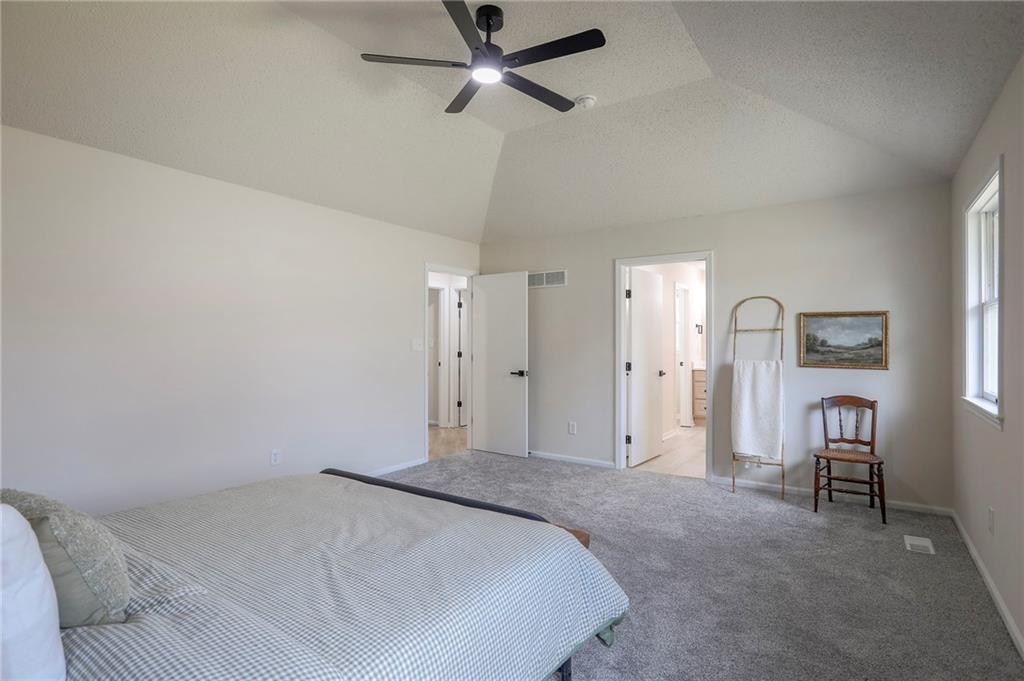 907 South State Rte J Peculiar, MO 64078 - Photo 41 of 78