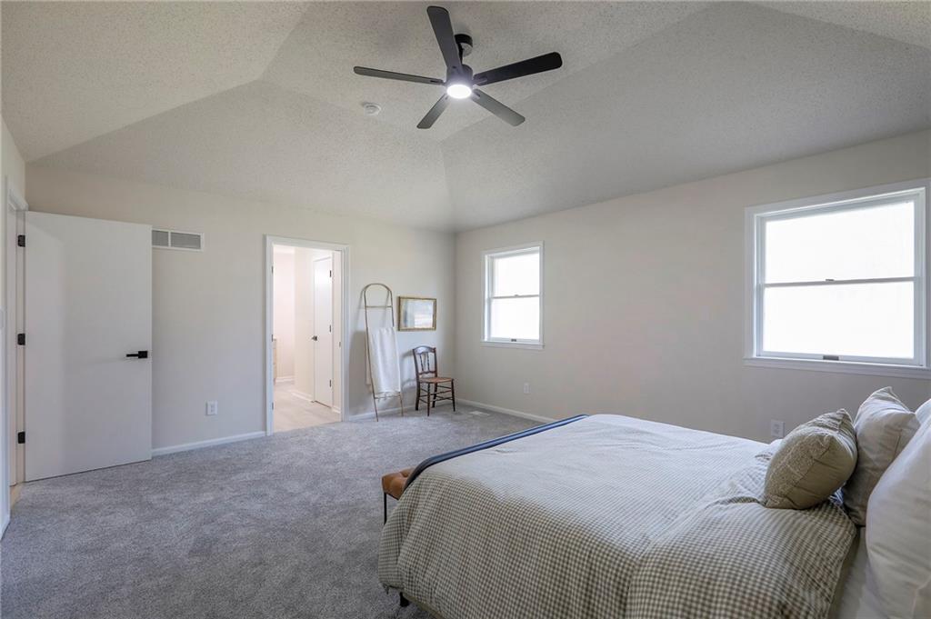 907 South State Rte J Peculiar, MO 64078 - Photo 42 of 78