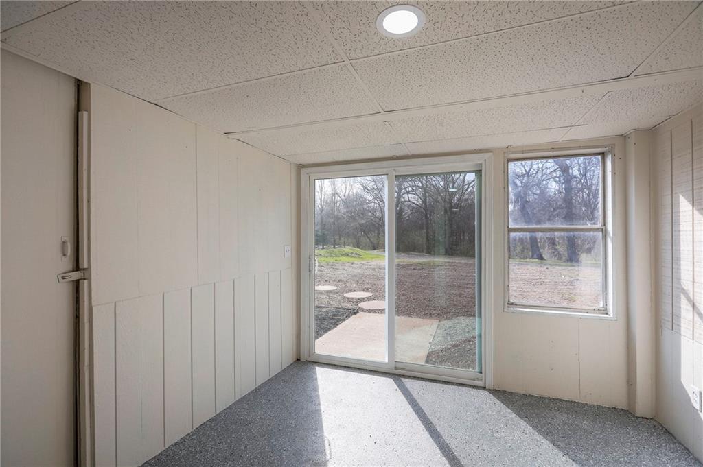 907 South State Rte J Peculiar, MO 64078 - Photo 54 of 78