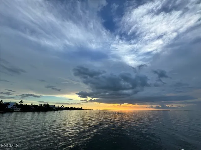 $946,500 | 16710 Bocilla Island Club Drive, Bokeelia, FL 33922