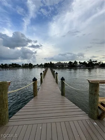 $946,500 | 16710 Bocilla Island Club Drive, Bokeelia, FL 33922