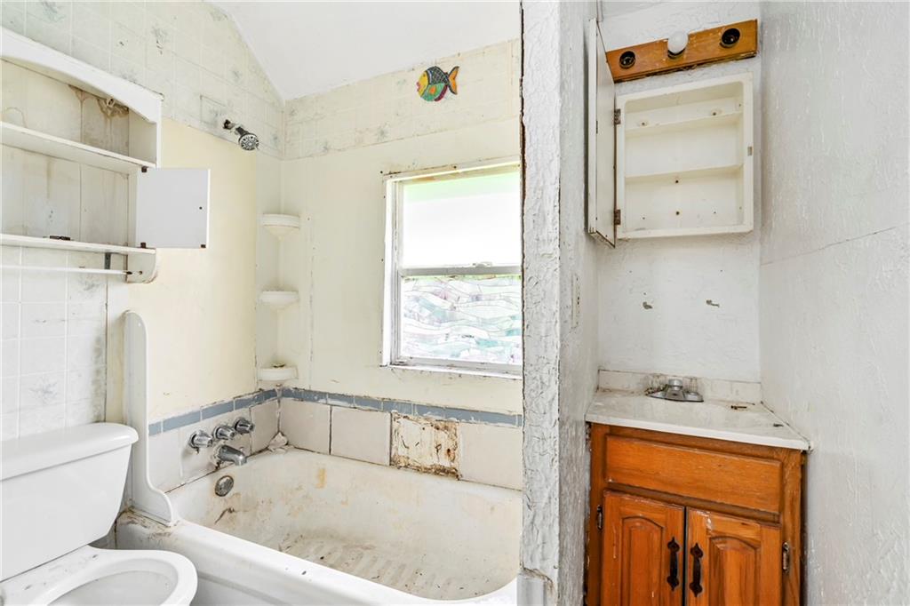 6634 Butler Street Pittsburgh, PA 15206 - Photo 20 of 28