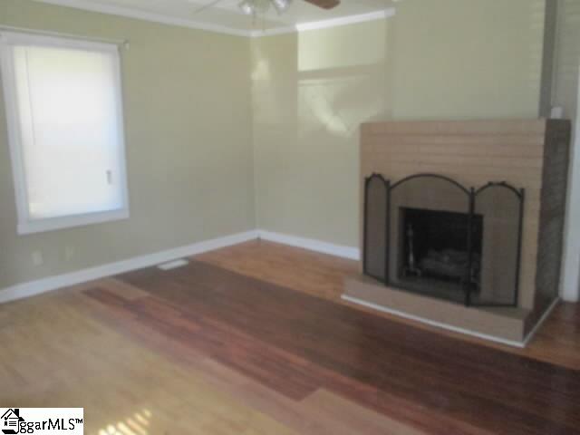 1008 Elizabeth Street Clinton, SC 29325 - Photo 4 of 13 Gallery Image 4