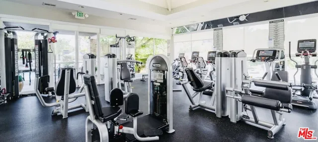 $1,860,000 | 2801 Woodwardia Drive, Los Angeles, CA 90077