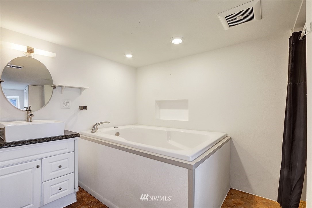 3805 Renton Avenue South Seattle, WA 98108 - Photo 14 of 18