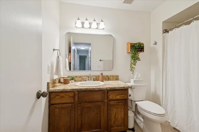 $238,000 | 11827 Sycamore Road, Plymouth, MI 48170