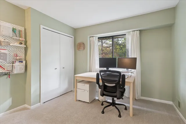 $238,000 | 11827 Sycamore Road, Plymouth, MI 48170