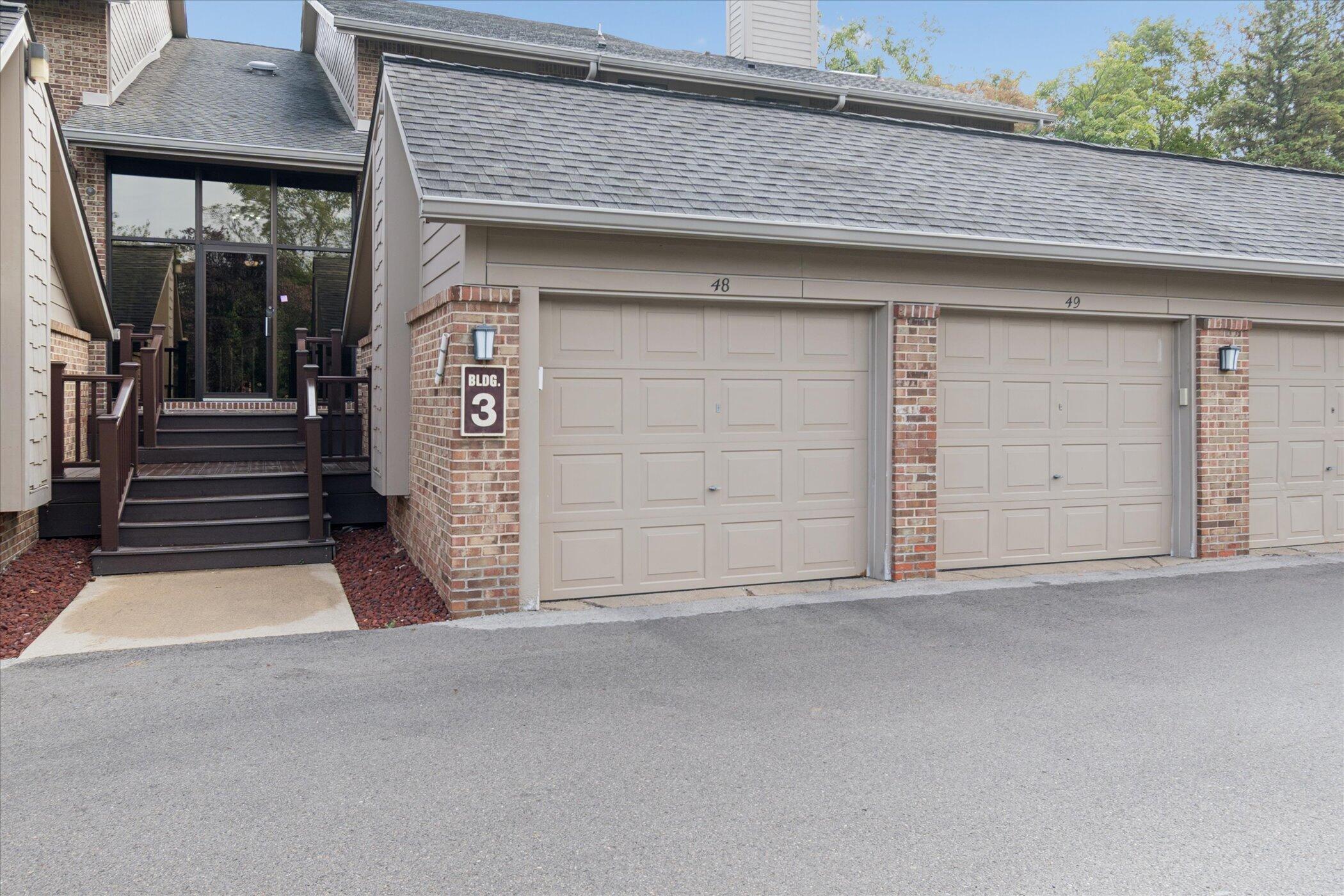 11827 Sycamore Road Plymouth, MI 48170 - Photo 32 of 34 02-11827-Sycamore-Rd-WindowStill