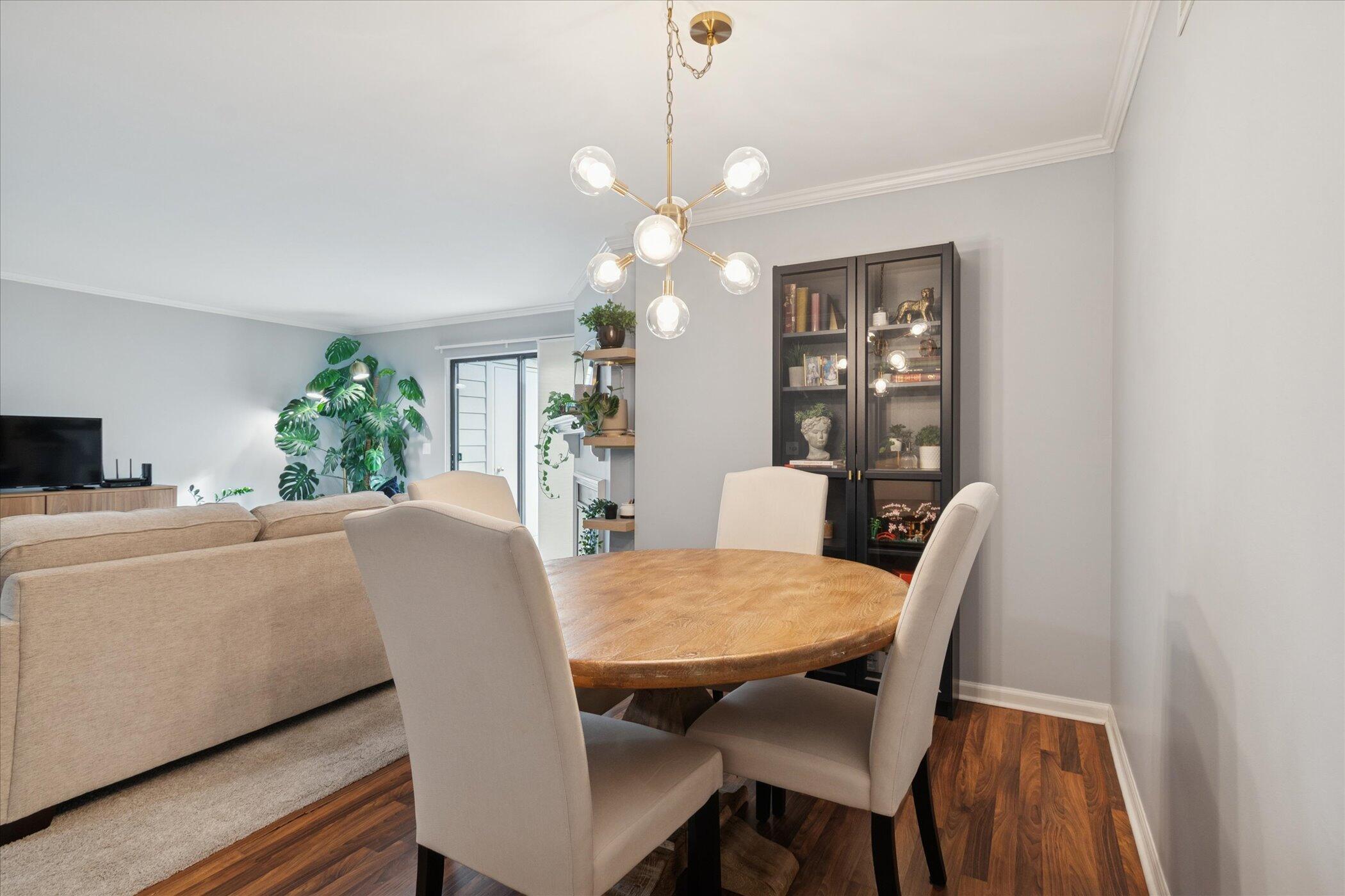 11827 Sycamore Road Plymouth, MI 48170 - Photo 7 of 34 12-11827-Sycamore-Rd-WindowStill